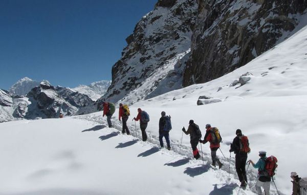 Everest Base Camp Via Gokyo - Chola Pass
